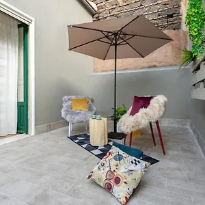 Appartamento Siciliaholic Modern House, Aeroporto di Catania Fontana Rossa