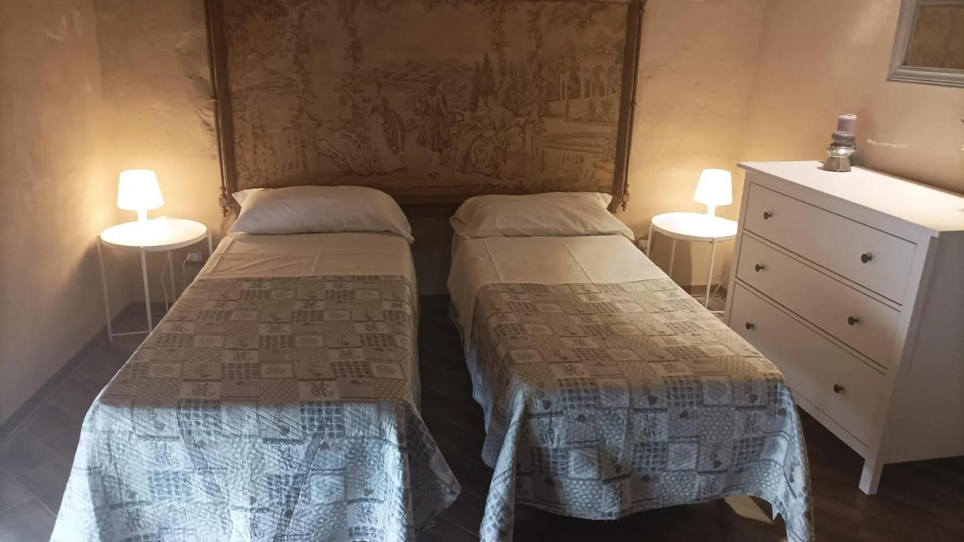 Le Capocce Del 900 Appartament Lägenhet Catania